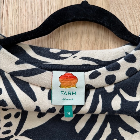 FARM Rio Multicolor Animal Print Sweater - Picture 3 of 4